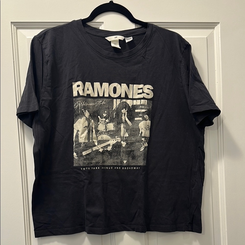 Black Ramones Graphic T-Shirt